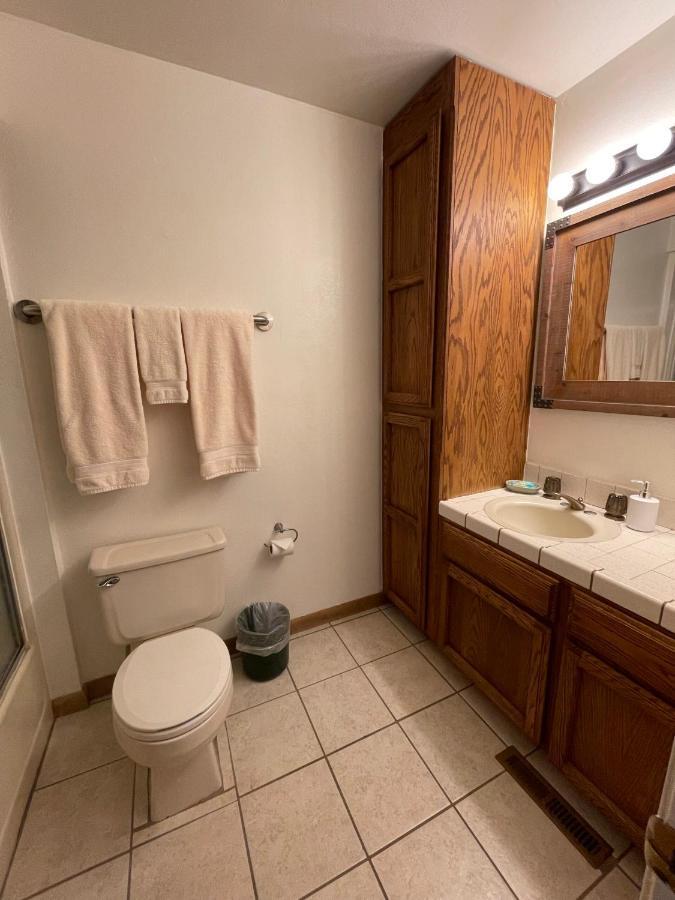 Berkshire Inn Groveland Luaran gambar