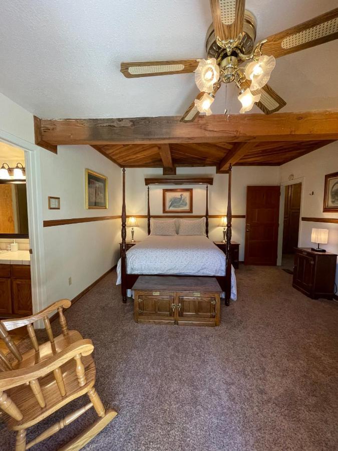 Berkshire Inn Groveland Luaran gambar