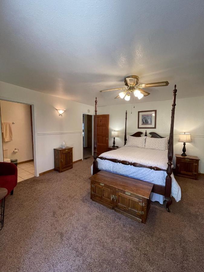 Berkshire Inn Groveland Luaran gambar